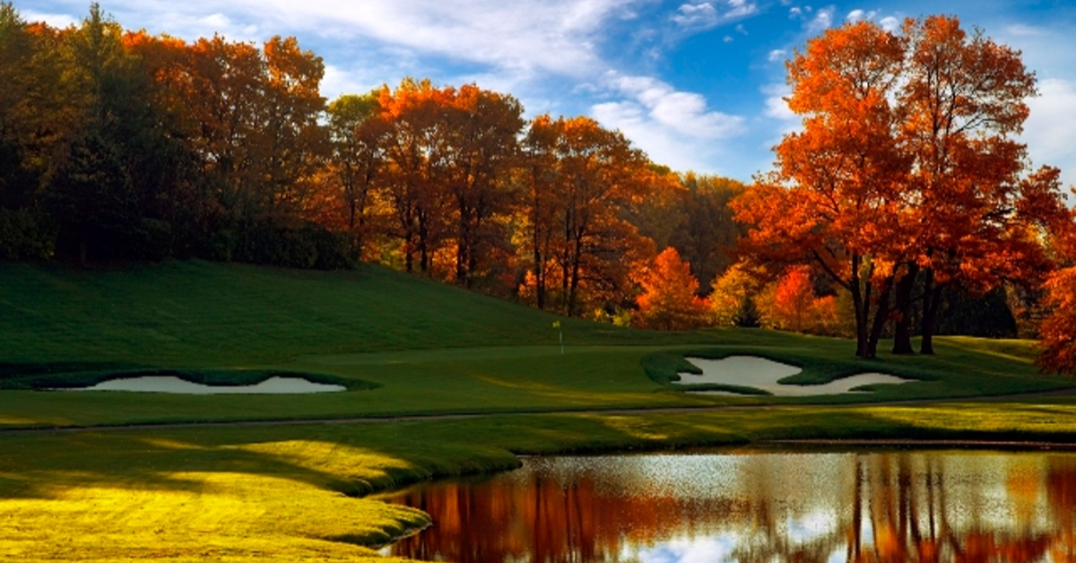why fall is the best time to join a golf club